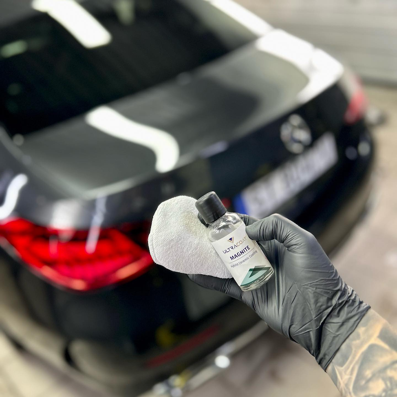 Pełna ochrona lakieru powłoką ceramiczną